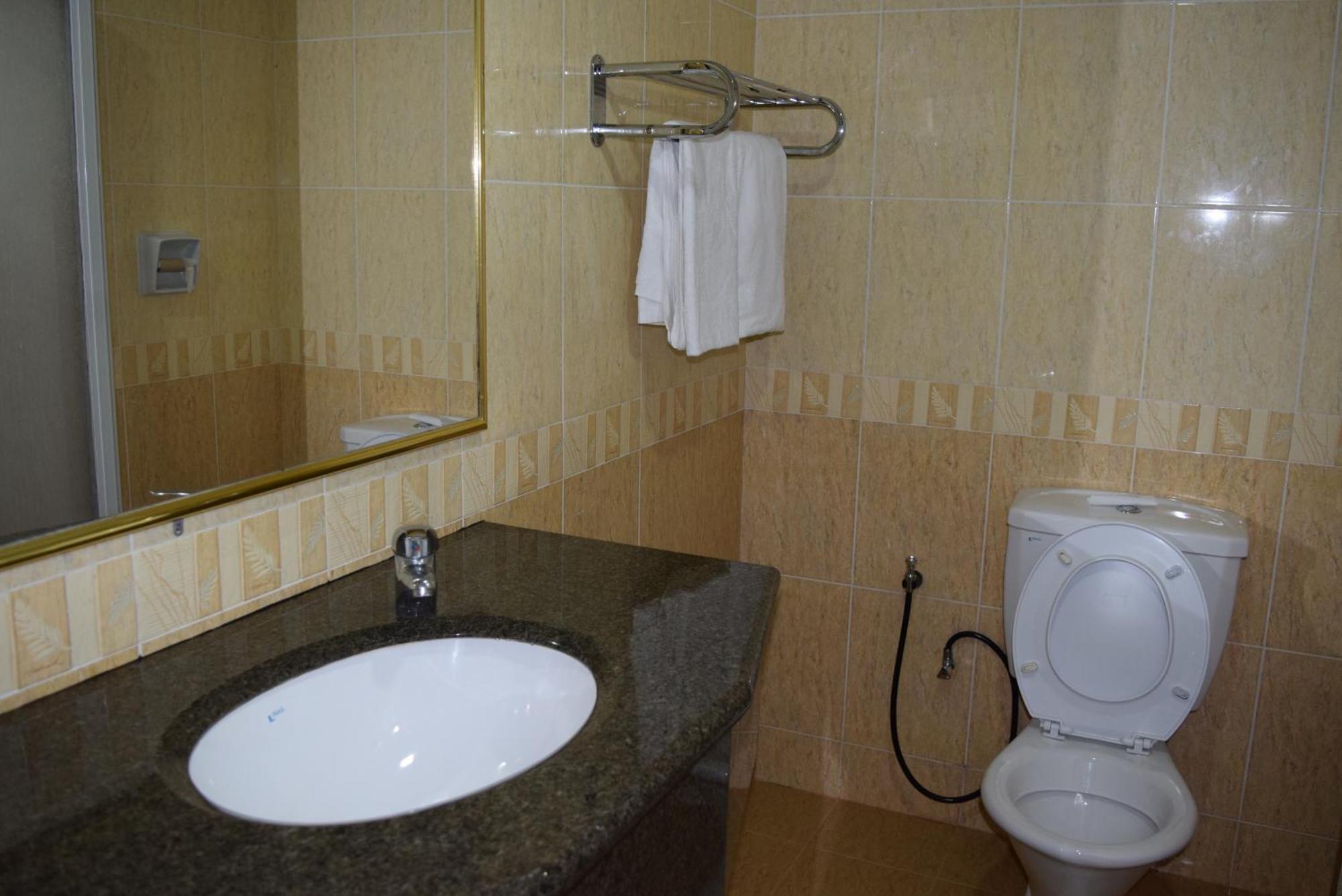 Hotel Sri Garden Sdn. Bhd. Kangar Exteriér fotografie