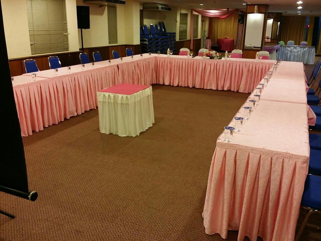 Hotel Sri Garden Sdn. Bhd. Kangar Exteriér fotografie